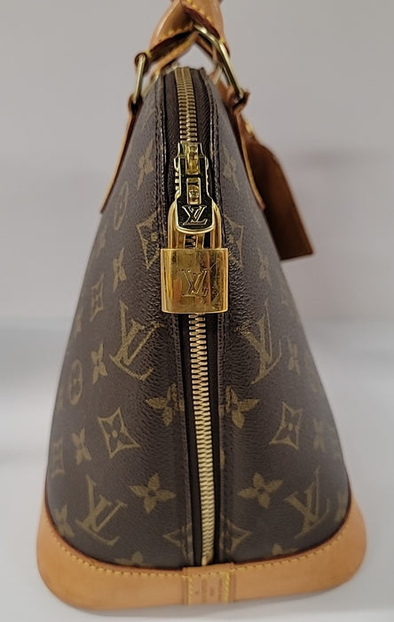 LOUIS VUITTON Ladies Boutique Handbags